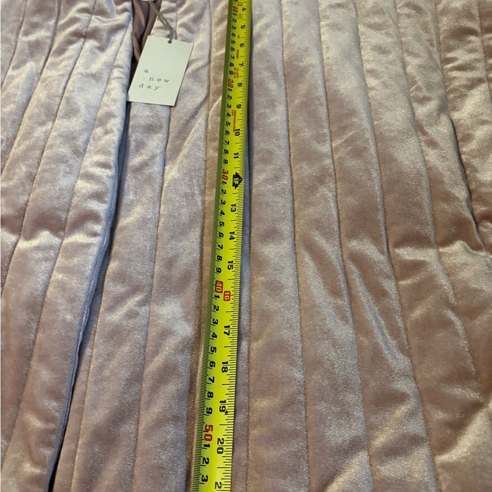 A NEW DAY Pink Quilted Jacket Velvet/velour NWT Woman's OSFM - Picture 4 of 4